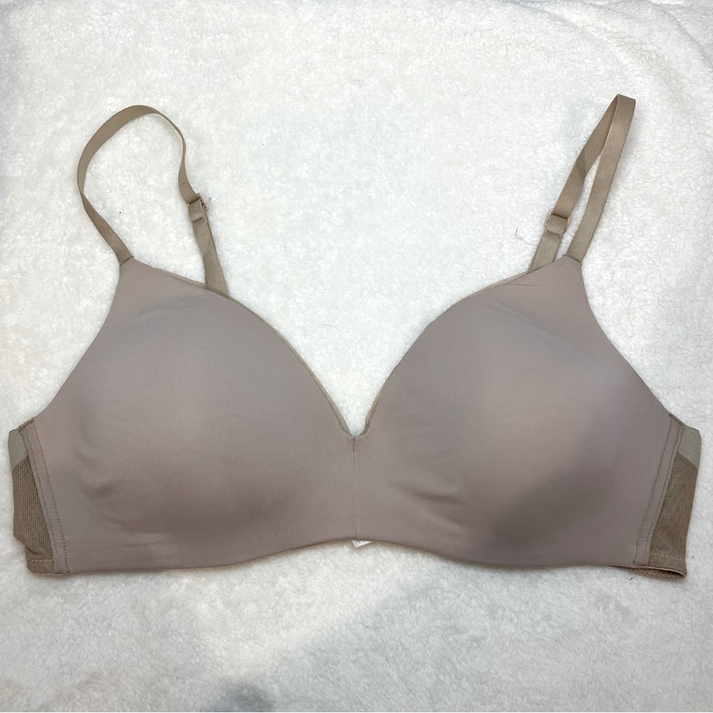 Calvin Klein Nude lightly lined wire free bra